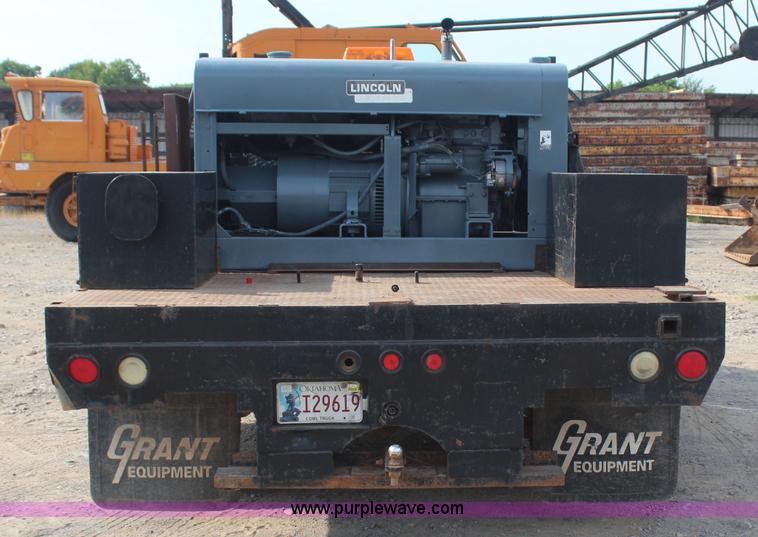 image for item J4453 2006 Chevrolet Silverado 3500 service truck