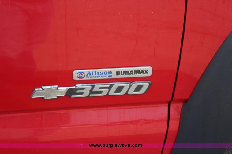image for item J4453 2006 Chevrolet Silverado 3500 service truck
