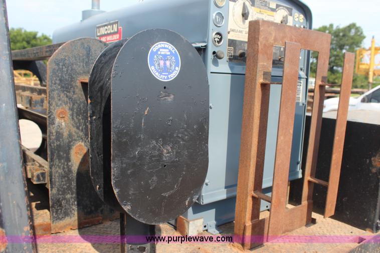 image for item J4453 2006 Chevrolet Silverado 3500 service truck