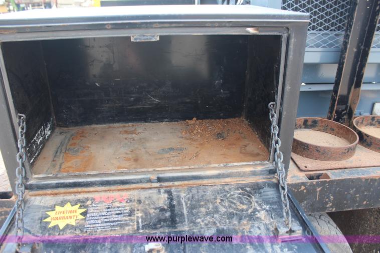 image for item J4453 2006 Chevrolet Silverado 3500 service truck