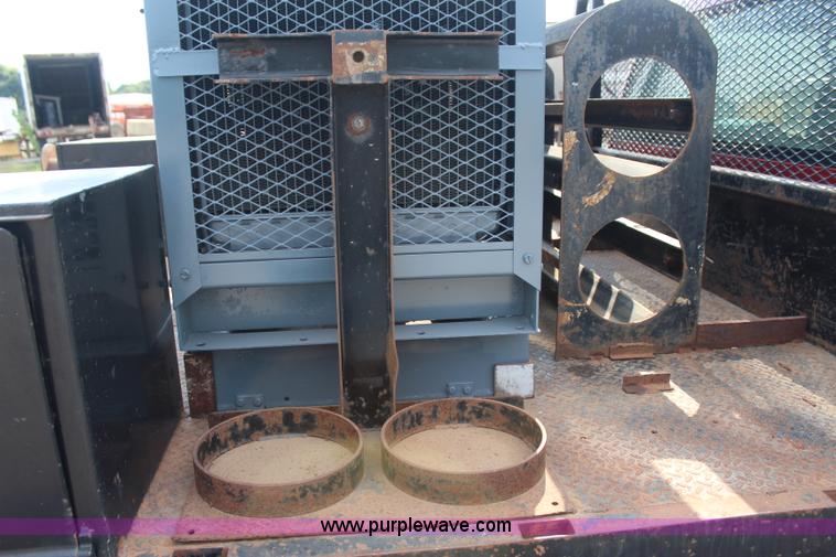 image for item J4453 2006 Chevrolet Silverado 3500 service truck