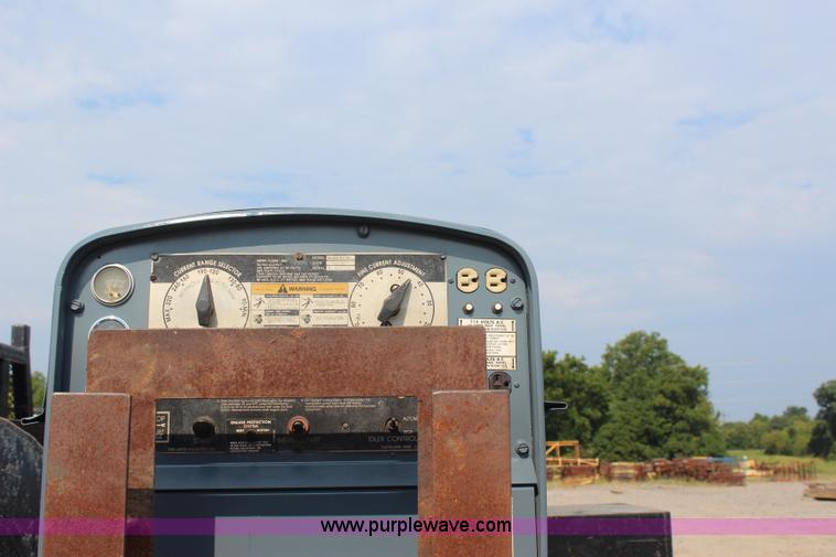 image for item J4453 2006 Chevrolet Silverado 3500 service truck