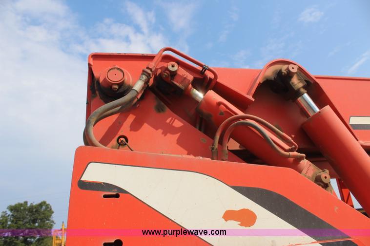 image for item J4454 2002 Sky Trak 10054 telehandler