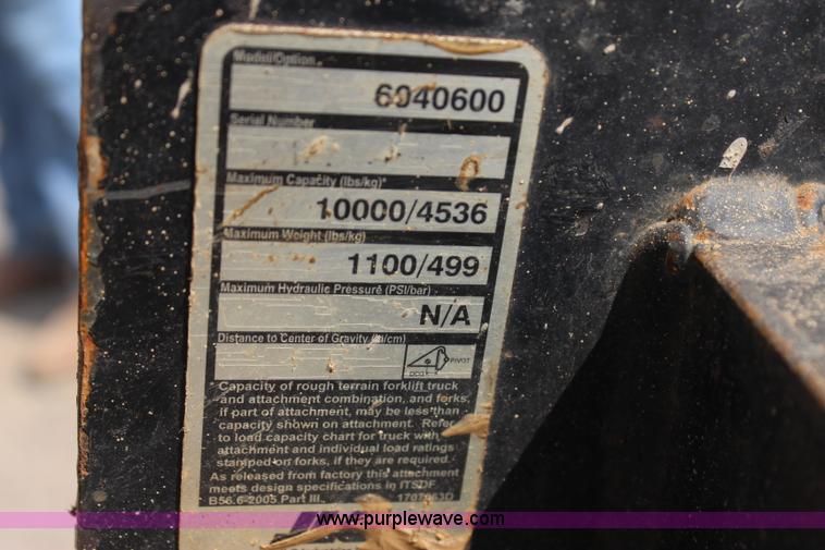 image for item J4454 2002 Sky Trak 10054 telehandler