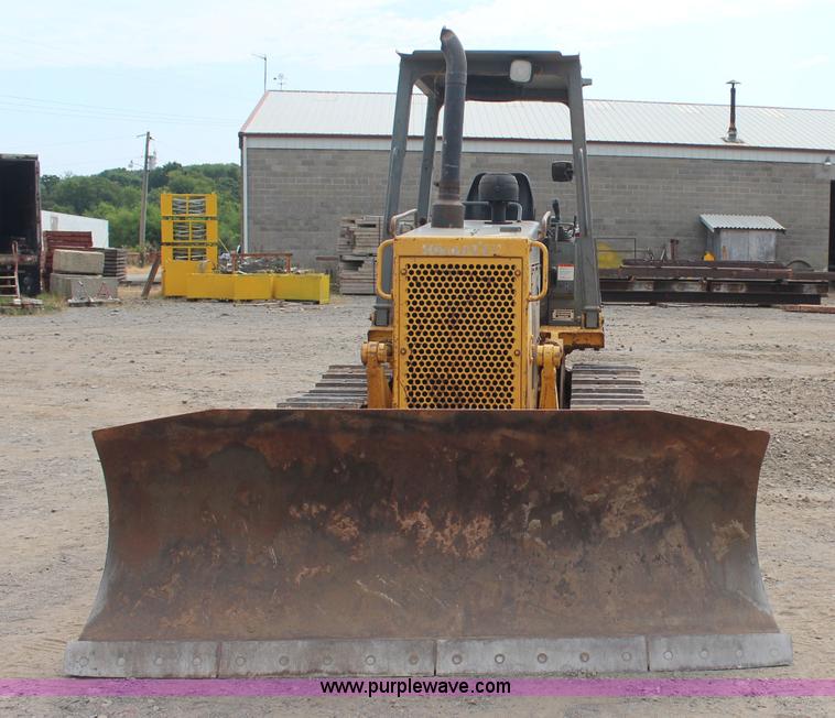 image for item J4455 2000 Komatsu D38E-1 dozer
