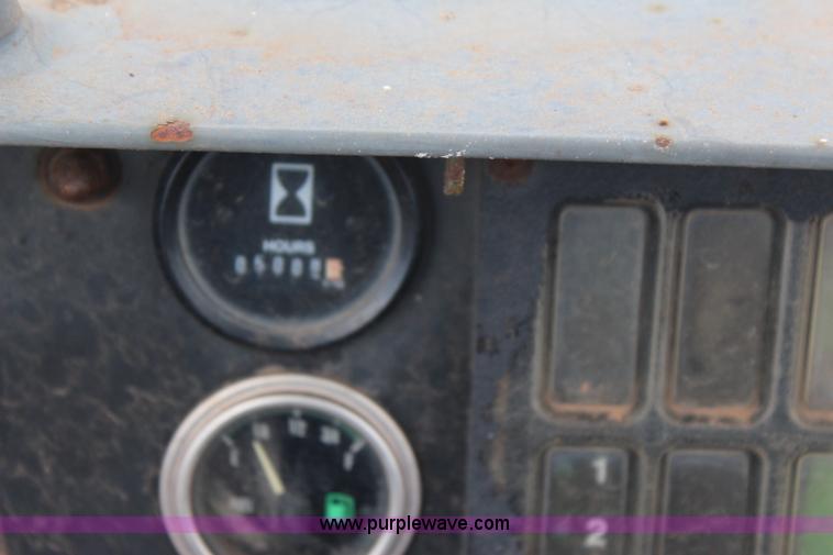 image for item J4455 2000 Komatsu D38E-1 dozer