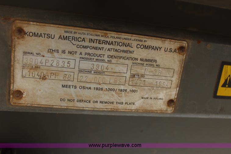 image for item J4455 2000 Komatsu D38E-1 dozer
