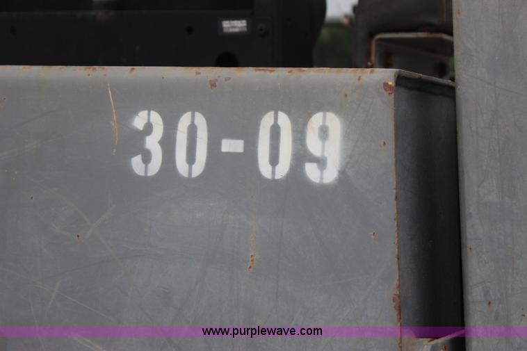 image for item J4455 2000 Komatsu D38E-1 dozer