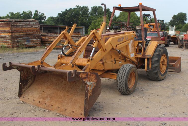 image for item J4456 1993 Case 480F LL landscape loader