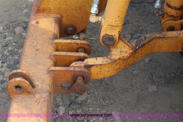 image for item J4456 1993 Case 480F LL landscape loader