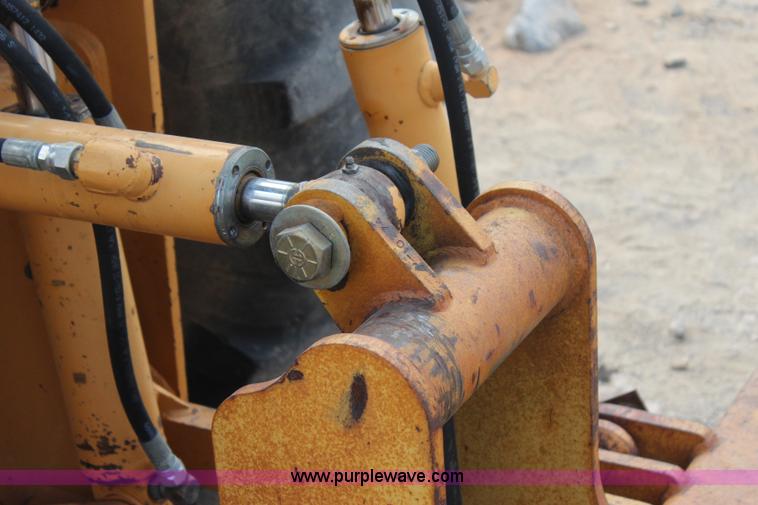 image for item J4456 1993 Case 480F LL landscape loader