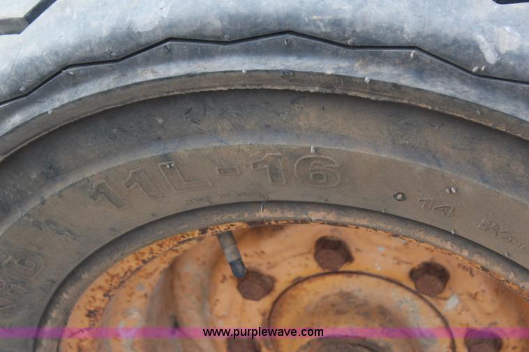 image for item J4456 1993 Case 480F LL landscape loader