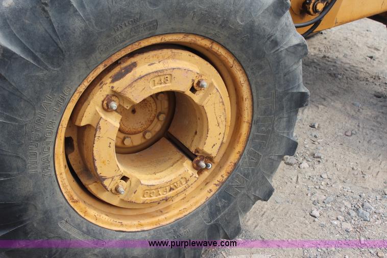 image for item J4456 1993 Case 480F LL landscape loader