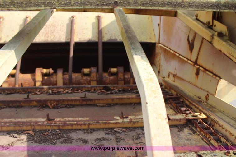 image for item J4457 HayBuster 256 straw blower