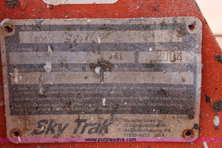 image for item J4458 2004 Sky Trak 10042 telehandler