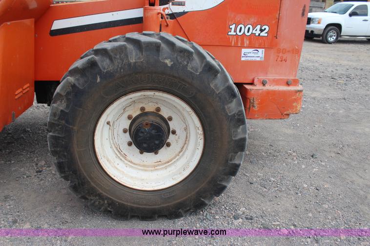 image for item J4458 2004 Sky Trak 10042 telehandler