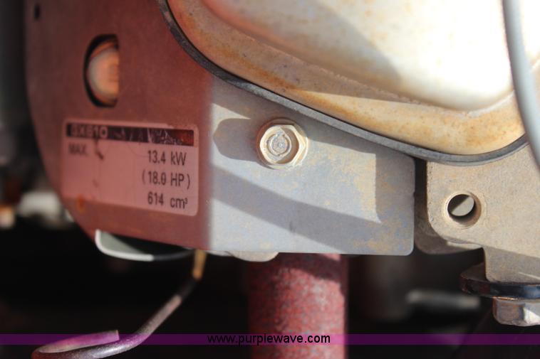 image for item J4463 1994 Ditch Witch 1820 trencher