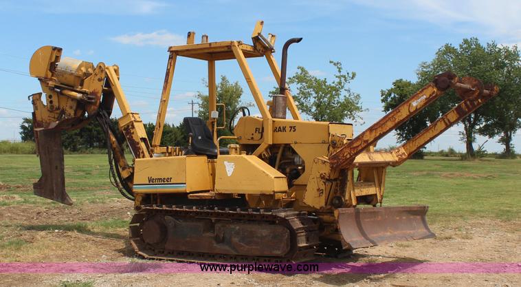 image for item J4464 Vermeer FLX75 cable plow