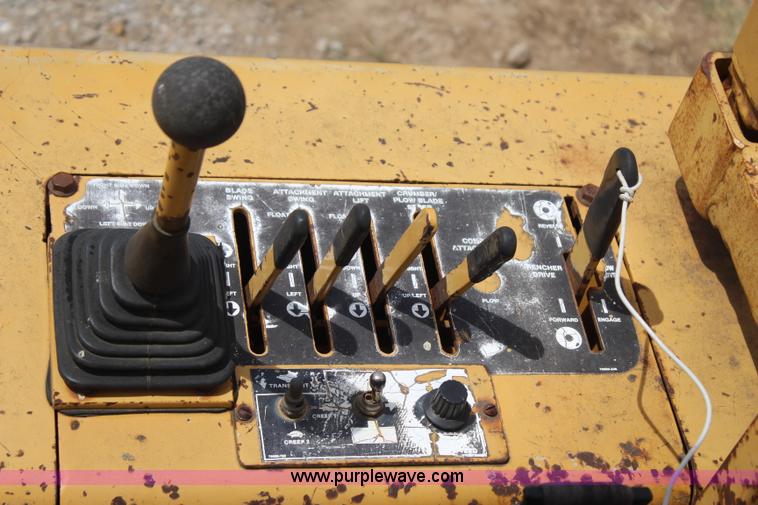 image for item J4464 Vermeer FLX75 cable plow