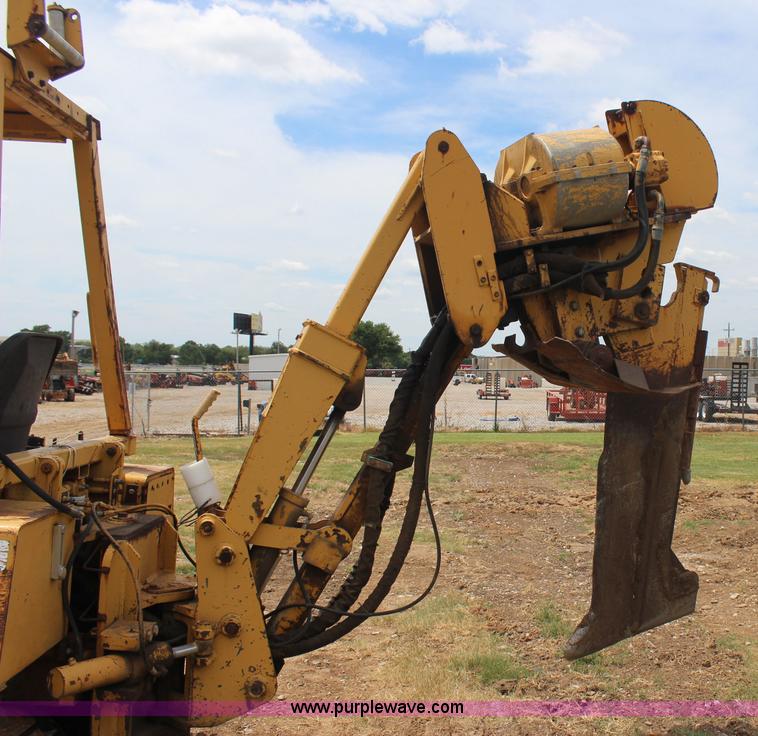 image for item J4464 Vermeer FLX75 cable plow