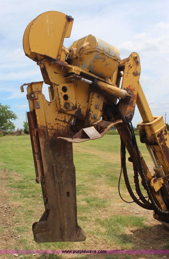 image for item J4464 Vermeer FLX75 cable plow