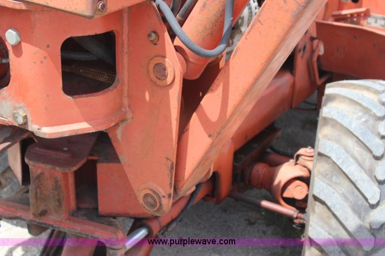 image for item J4465 1994 Ditch Witch 5110 trencher