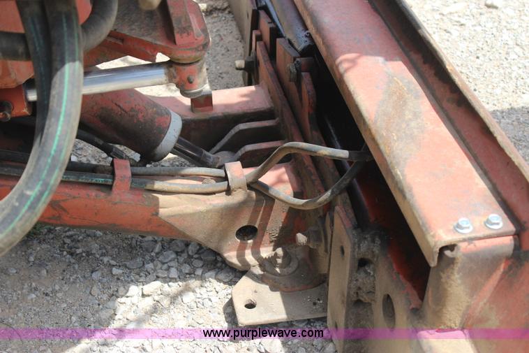 image for item J4465 1994 Ditch Witch 5110 trencher