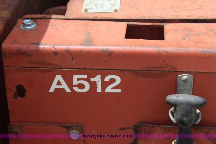 image for item J4465 1994 Ditch Witch 5110 trencher