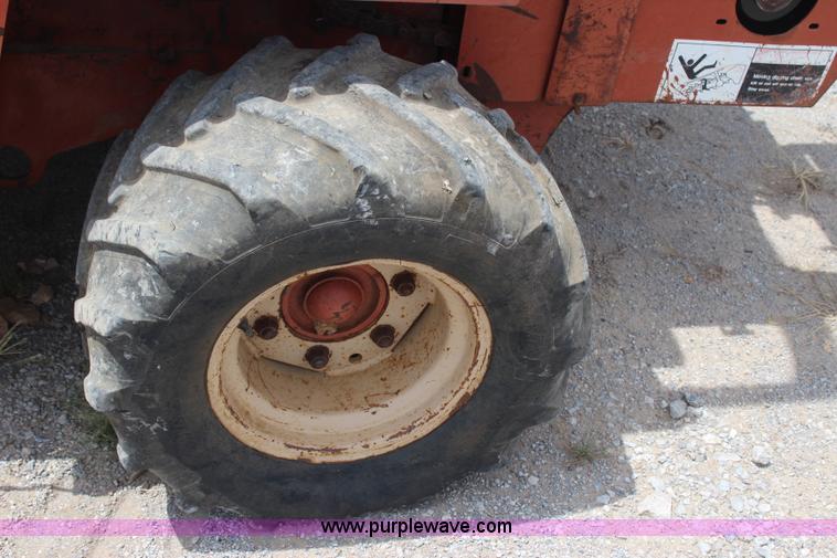 image for item J4465 1994 Ditch Witch 5110 trencher