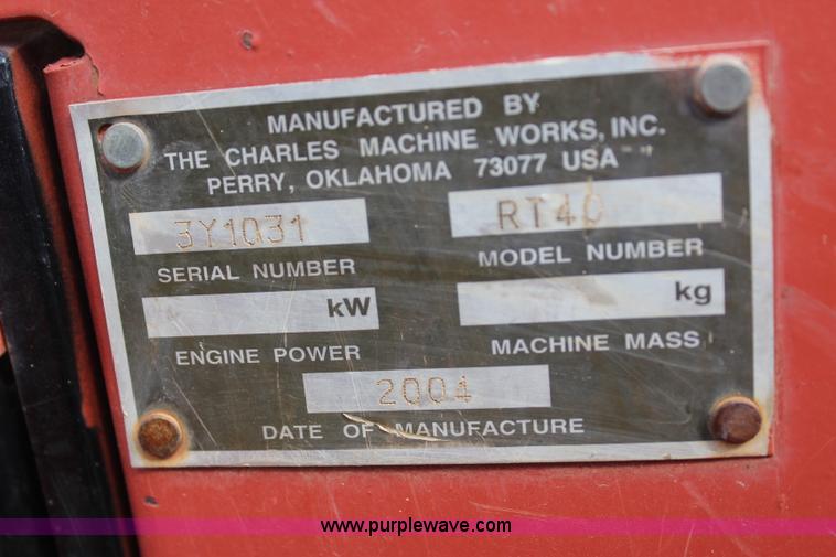 image for item J4469 2004 Ditch Witch RT40 trencher