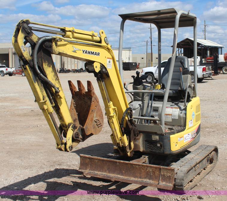 image for item J4470 2010 Yanmar VIO17 mini excavator