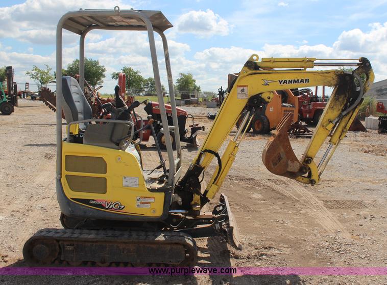 image for item J4470 2010 Yanmar VIO17 mini excavator