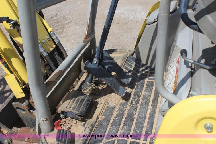 image for item J4470 2010 Yanmar VIO17 mini excavator