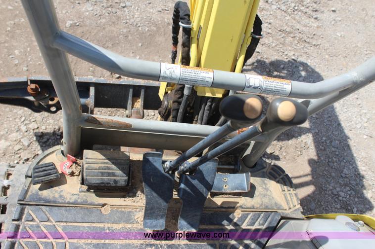 image for item J4470 2010 Yanmar VIO17 mini excavator