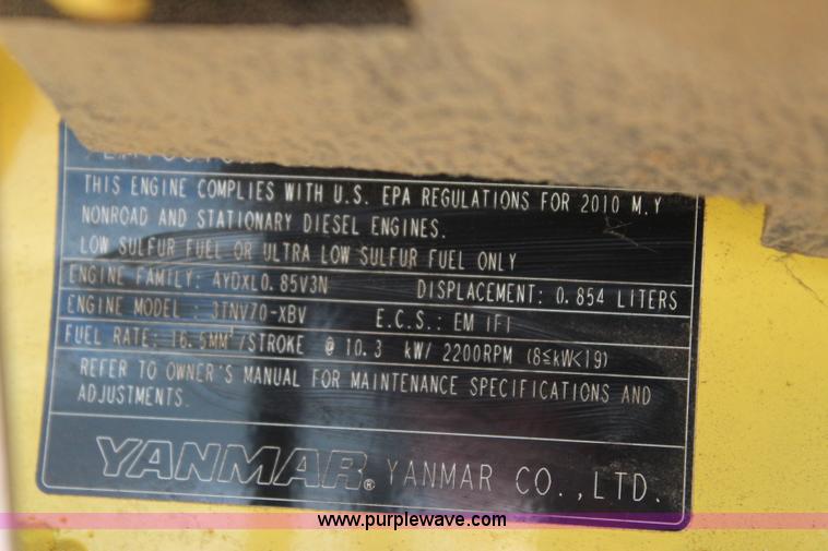 image for item J4470 2010 Yanmar VIO17 mini excavator