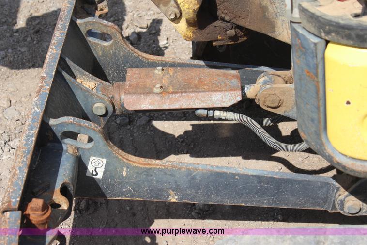 image for item J4470 2010 Yanmar VIO17 mini excavator