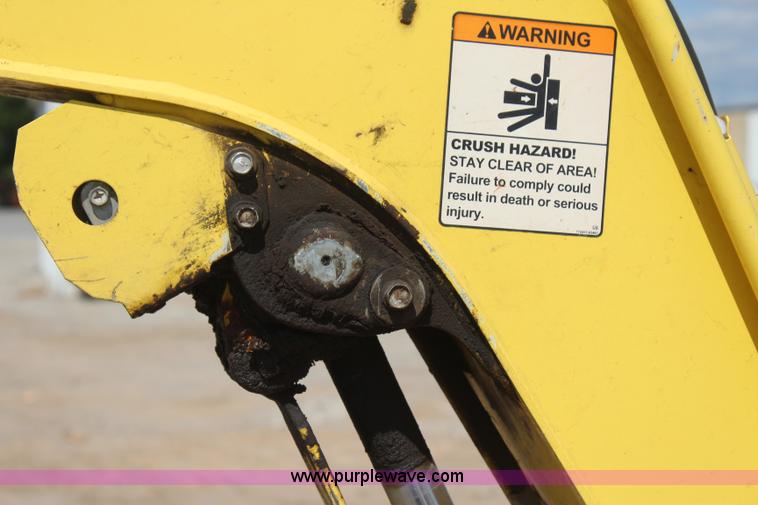 image for item J4470 2010 Yanmar VIO17 mini excavator