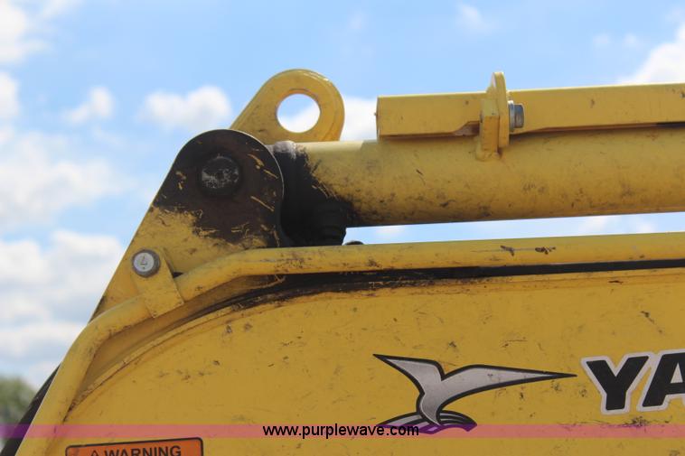 image for item J4470 2010 Yanmar VIO17 mini excavator