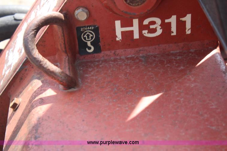 image for item J4471 1998 Ditch Witch 3700 trencher