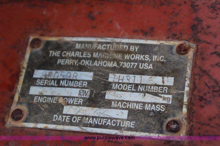 image for item J4471 1998 Ditch Witch 3700 trencher