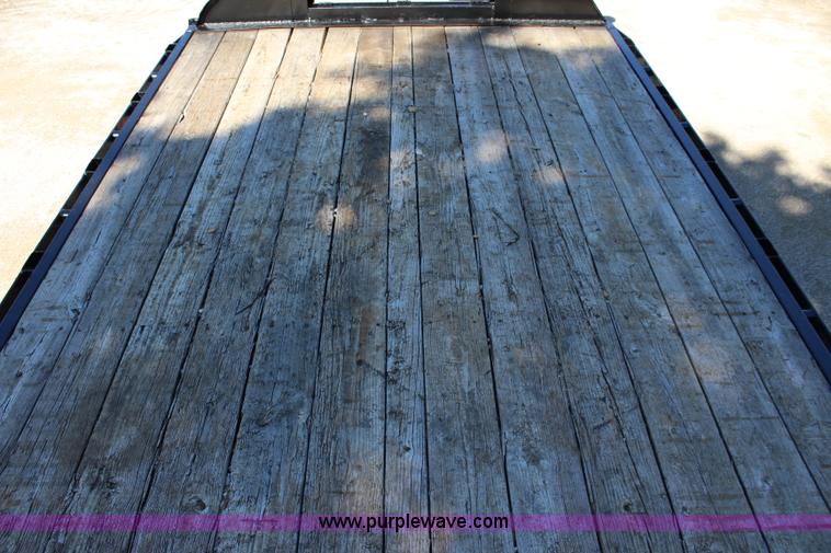 image for item J5763 2007 PJ equipment trailer