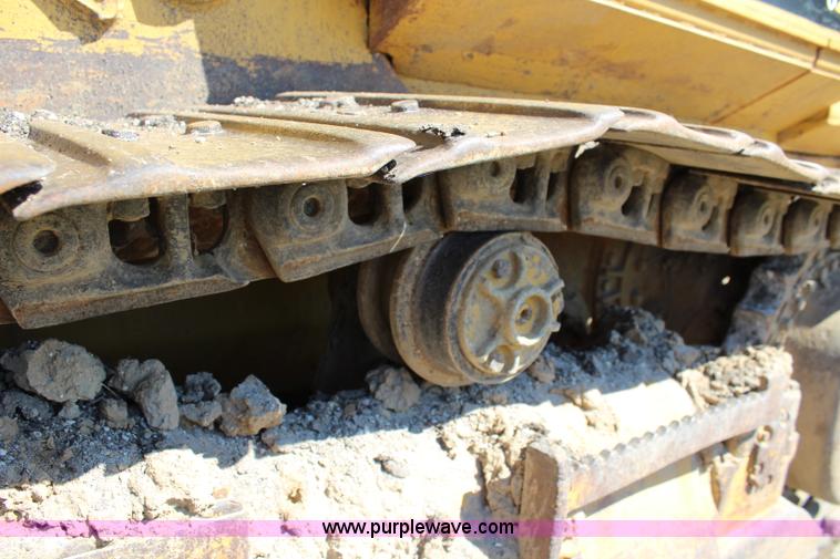 image for item J5764 1982 Caterpillar 953 track loader