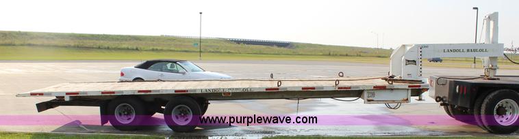 image for item J5792 1992 Landoll 300B equipment trailer