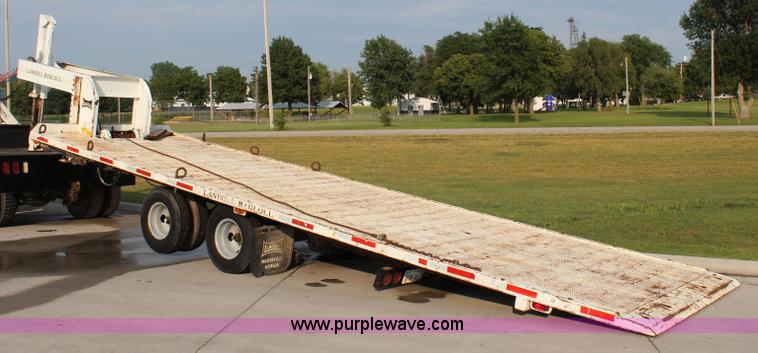 image for item J5792 1992 Landoll 300B equipment trailer