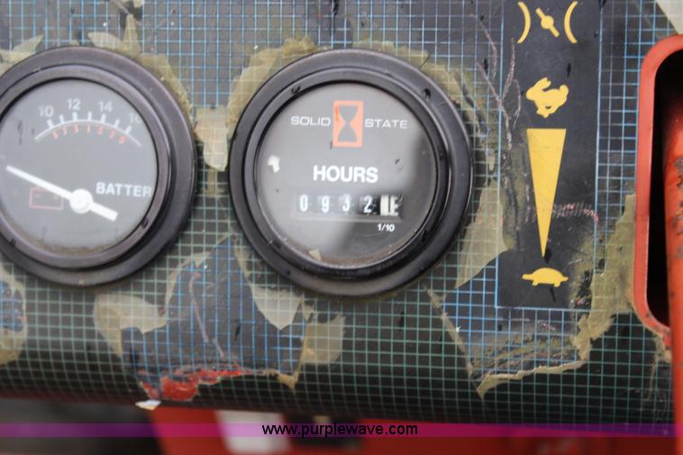 image for item J5801 1997 Ditch Witch 3700DD trencher