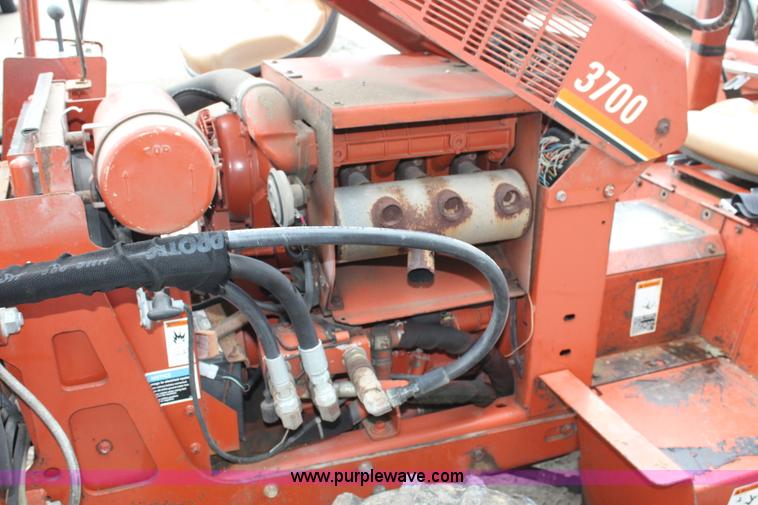 image for item J5801 1997 Ditch Witch 3700DD trencher
