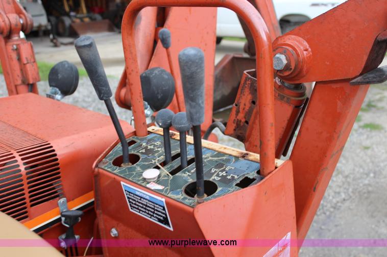 image for item J5801 1997 Ditch Witch 3700DD trencher