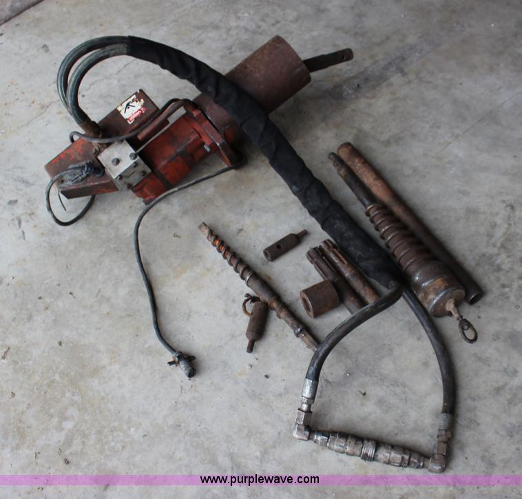 image for item J5801 1997 Ditch Witch 3700DD trencher