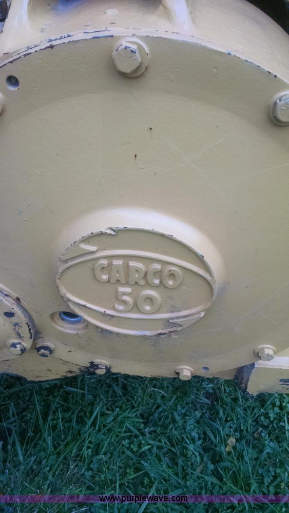 image for item J5812 1982 Caterpillar D5B dozer