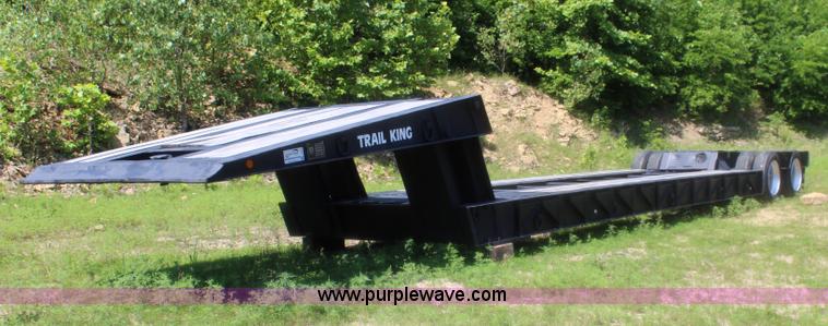 image for item J5827 1988 Trail King equipment trailer